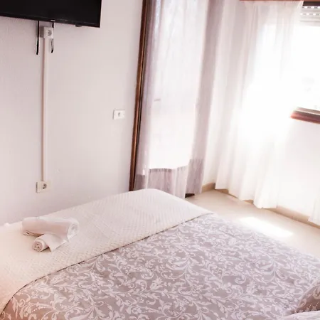 Tatil Evi La Perla House *